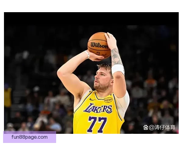 东契奇疯狂三月三分雨连连刷新得分王表现